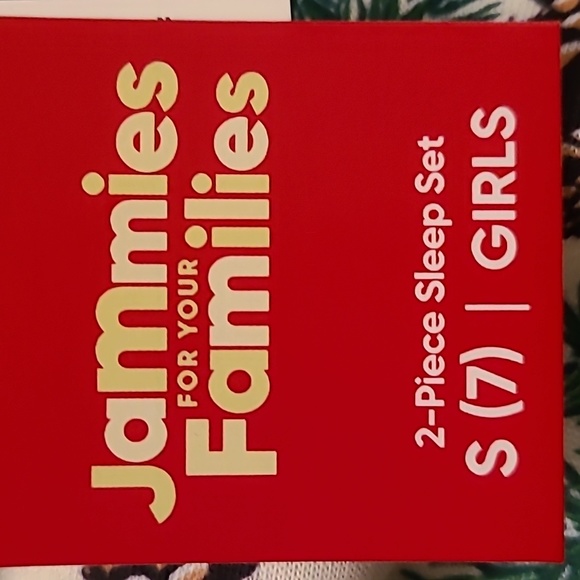 JAMMIES FOR FAMILIES GIRLS 2 PIECE GREEN PINES PAJAMA SET SIZE SMALL 6/7 - Picture 8 of 9